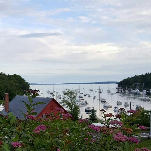 Starlight Lodge At Rockport Harbor Exterior photo